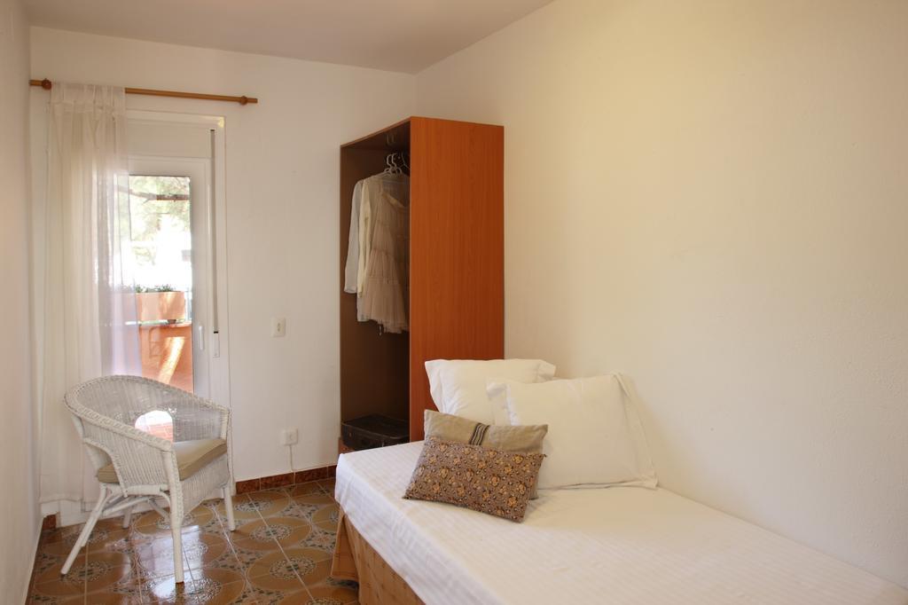 Casa Adosada En Pals Playa By Apartaments Golf Oda fotoğraf